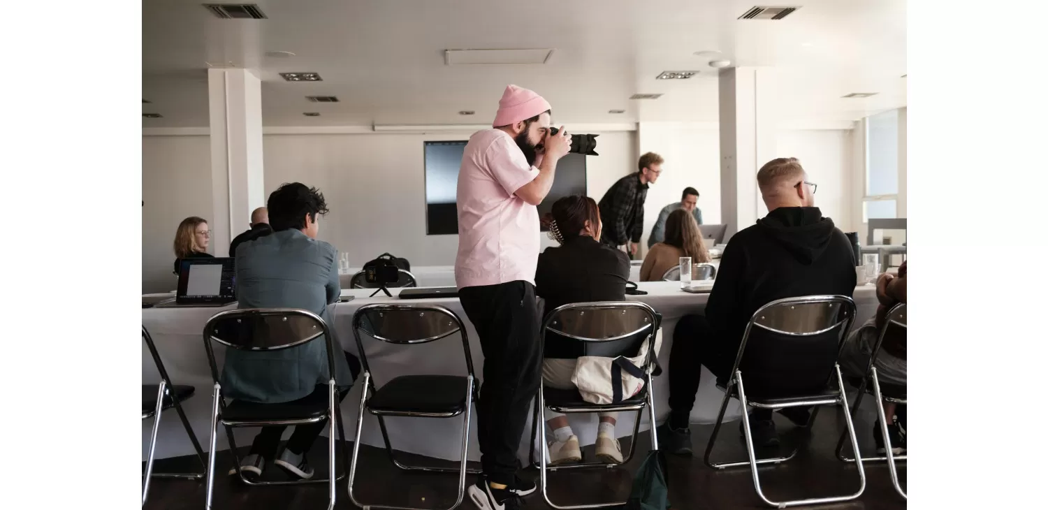 Supravegherea angajatilor la locul de munca: legalitate si avantaje!