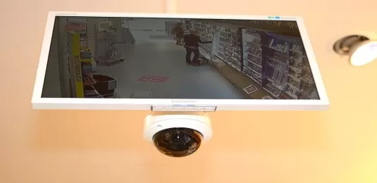 Accesarea camerelor de supraveghere de la distanta: iata care sunt avantajele!